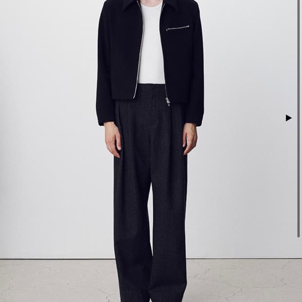 Cashmere Chest Zip Berlin Jacket_ Black