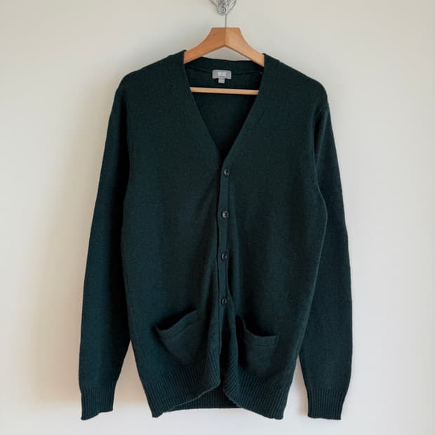 유니클로(UNIQLO) 울 가디건