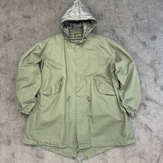 Outstanding & Co 카키 야상 L