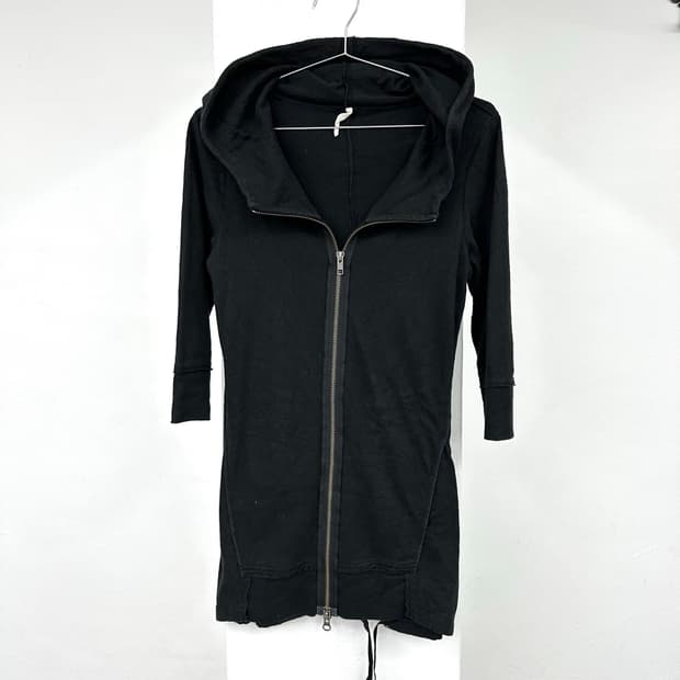 assassin strap short hood zip