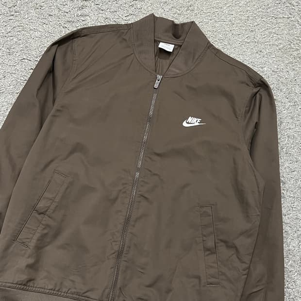 [95-100] 나이키 신형자켓