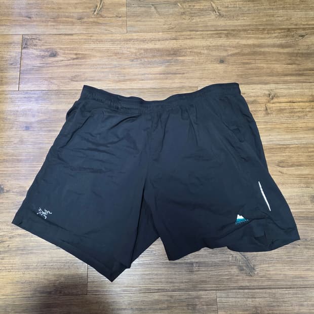 아크테릭스 콜라보 쇼츠