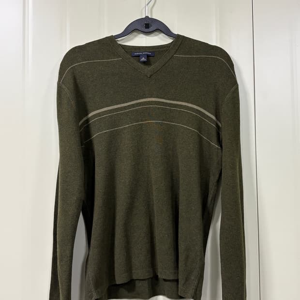 바나나 리퍼블릭(Banana Republic) 올리브 그린 니트