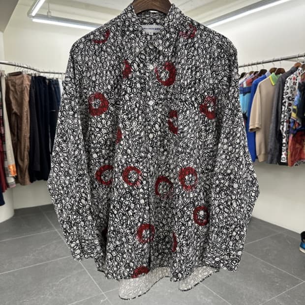COMME DES GARCONS SHIRT (M-L)