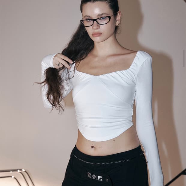 플리즈노팔로우 미스티셔링탑 화이트