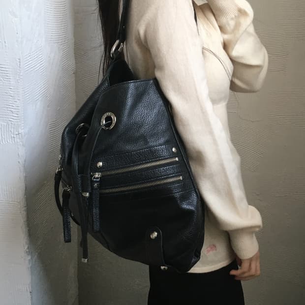 Burberry 버버리 블루라벨 블랙 레더 숄더백