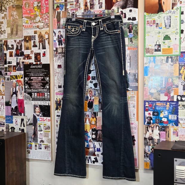 트루릴리전 USA 조이 슈퍼티 워싱 부츠컷 데님 팬츠