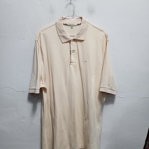 버버리 반팔 폴로셔츠 아이보리