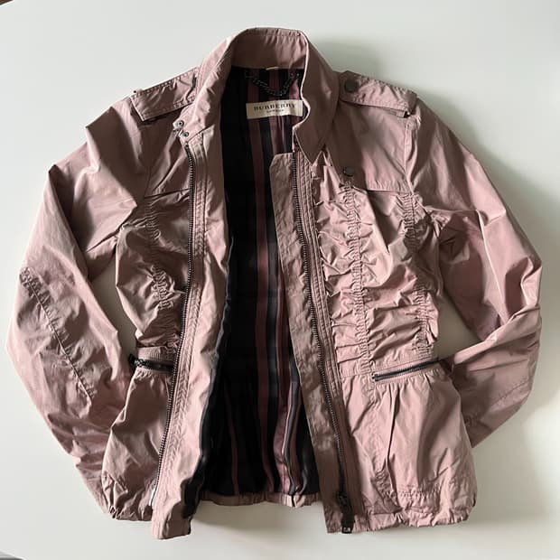 BURBERRY LONDON Shirring Detailed Jacket
