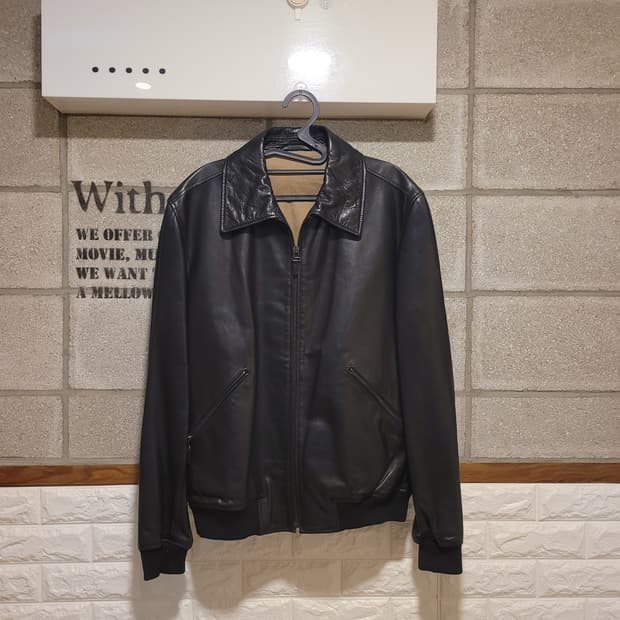 던힐 송아지가죽 라이더 자켓 100