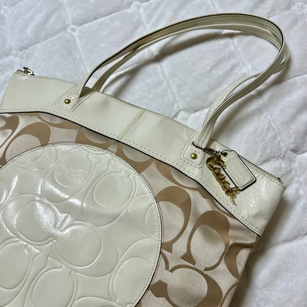 코치 COACH 쇼퍼백