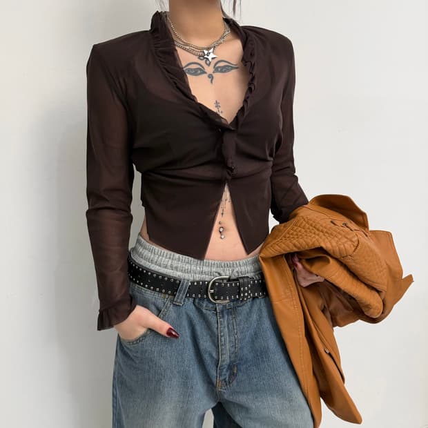 딥 브라운 시스루 후크 블라우스