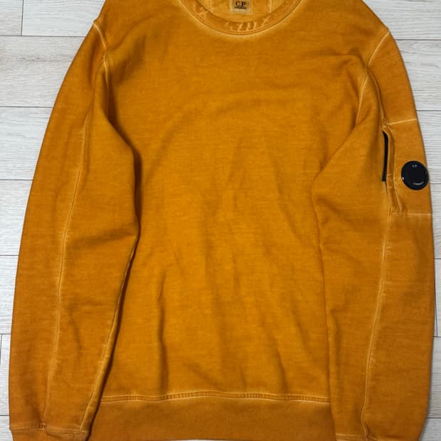 새상품 CP 컴퍼니 렌즈 스웻셔츠 맨투맨