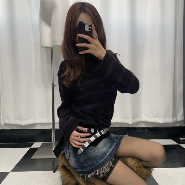 🎸블랙 스트라이프 니트🎸