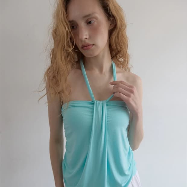 Asura twist halter top 아수라 홀터탑