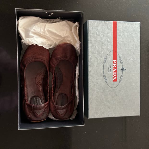  프라다 발레 플랫 빈티지 