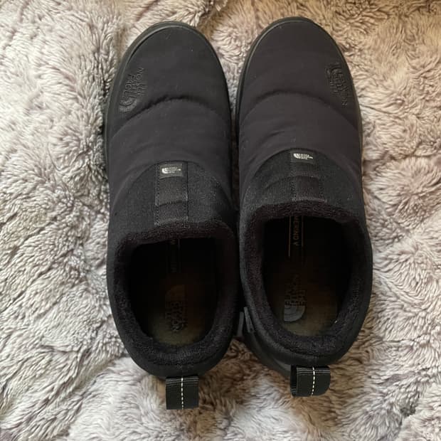 노스페이스 v모션 슬립온