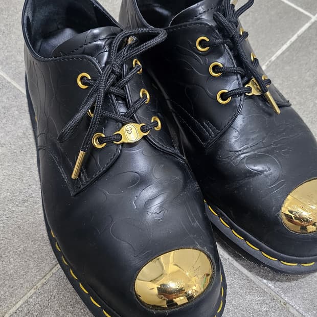 닥터마틴x베이프 콜라보 1461 (260,UK7)