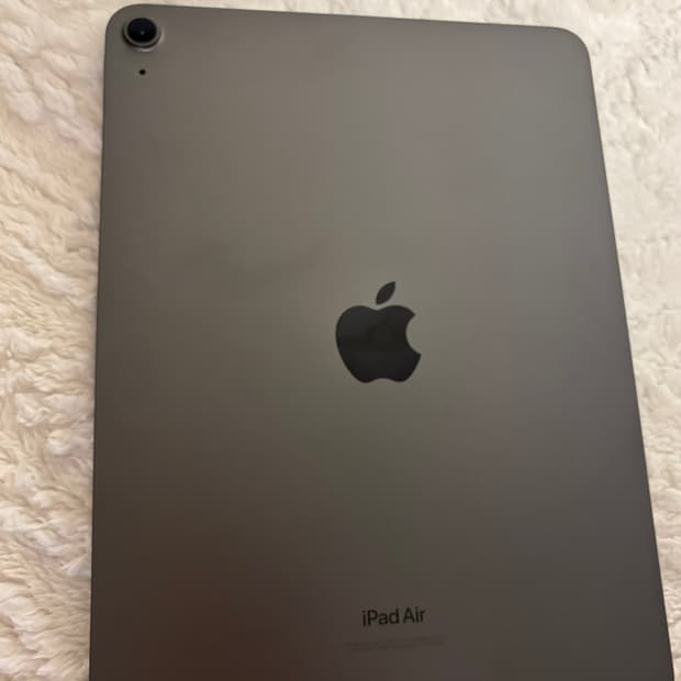 아이패드 에어5 스페이스 그레이 64GB wifi