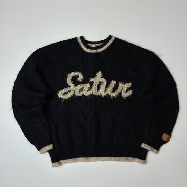 세터 23FW 라운드넥 모헤어 로고 니트 리조트 블랙 PN8887