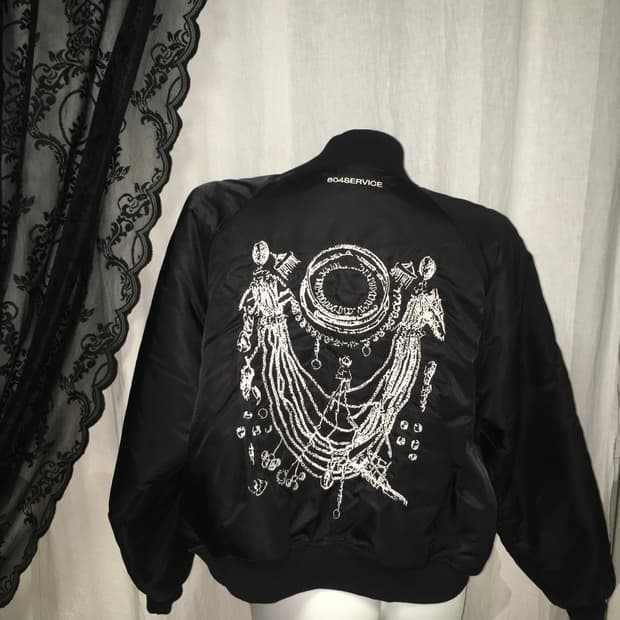 604서비스 자수 봄버 자켓 블랙