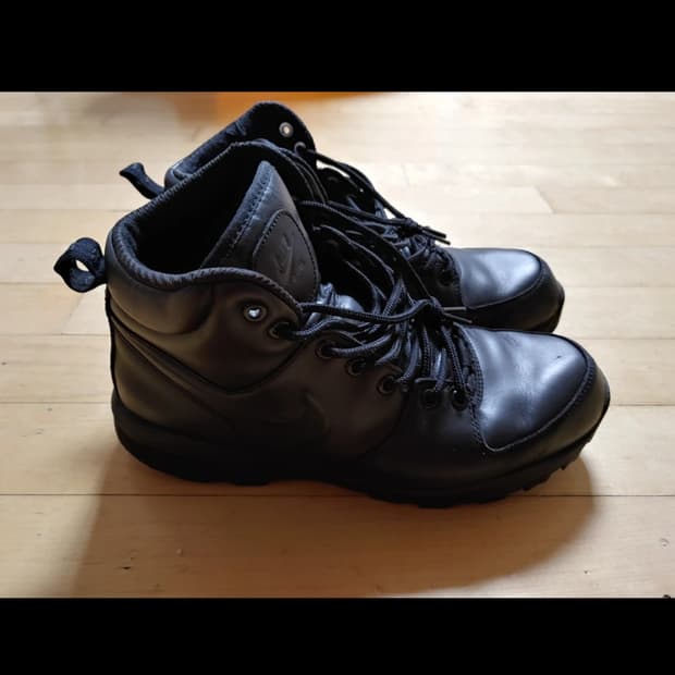 나이키 마노아 265mm