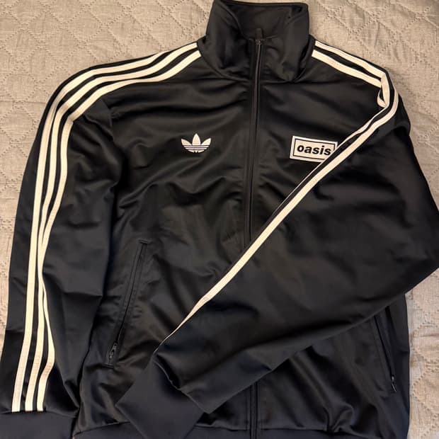 아디다스 오아시스 져지 블랙