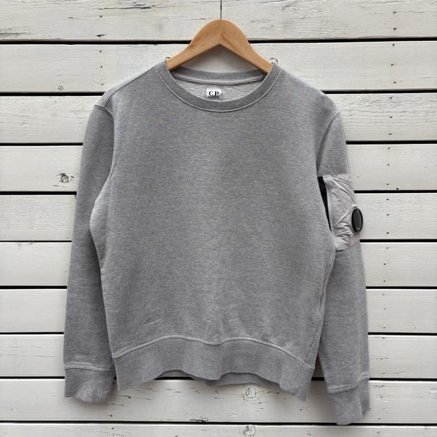 C.P Company CP컴퍼니 맨투맨