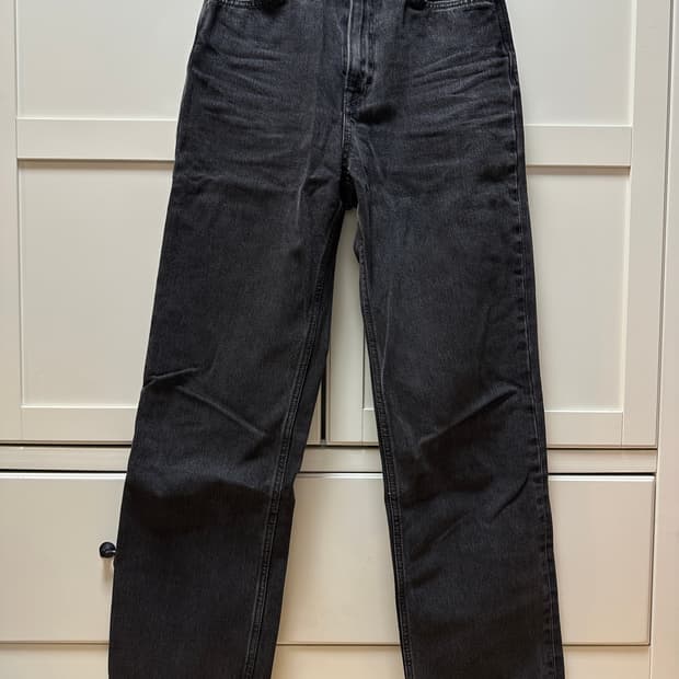 COS relaxed straight 흑데님 24