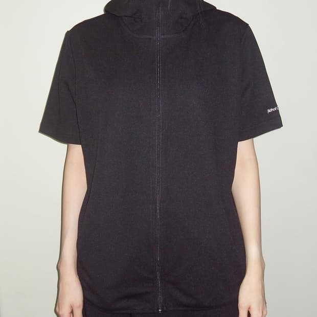 지초이컴포트 23-004 Short sleeve zip hoodie