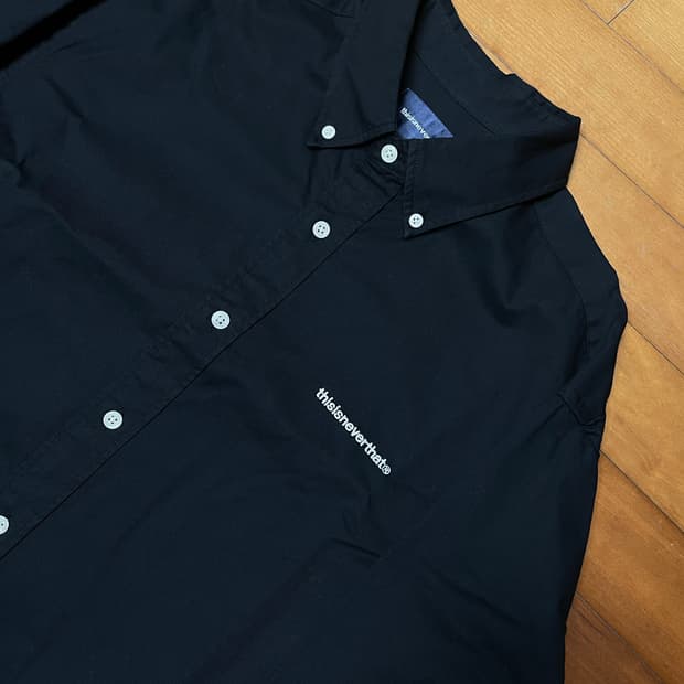 디스이즈네버댓 블랙 셔츠(T-logo Twill Shirt Black)