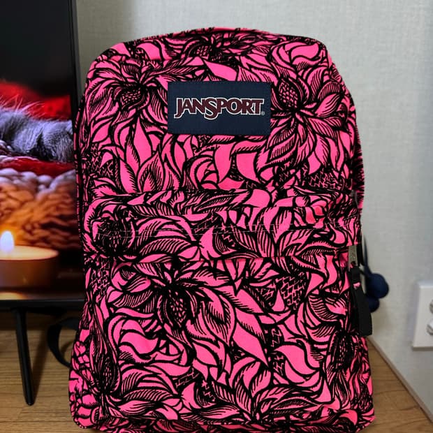 잔스포츠 핑크 꽃무늬 백팩