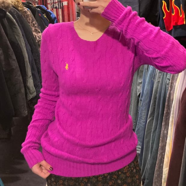 [IM] 폴로 랄프로렌 마젠타 핑크 브이넥 케이블 니트