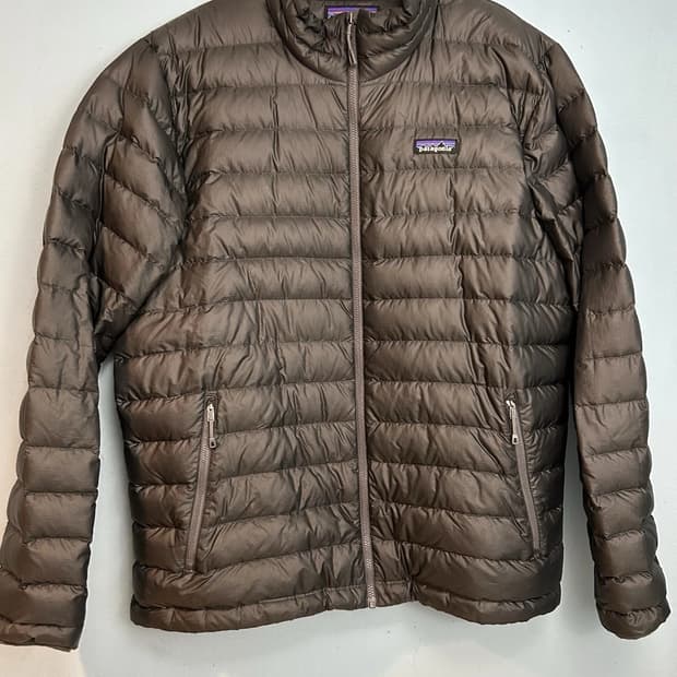 19FW 파타고니아 경량패딩 다크 그레이