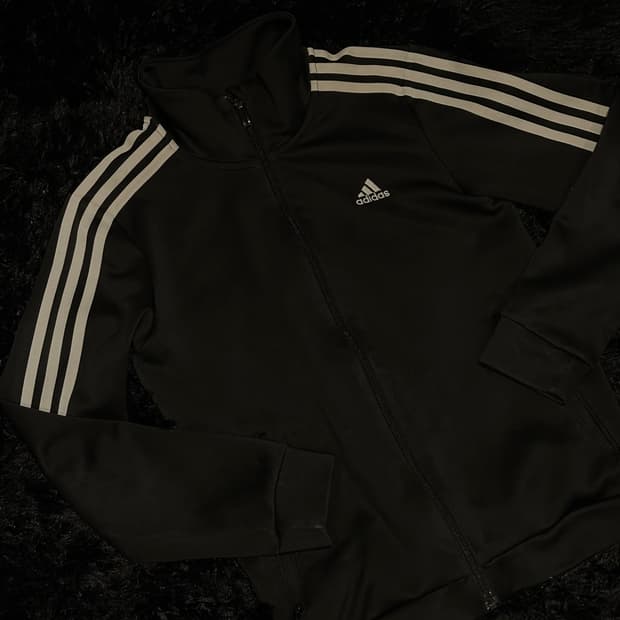 Black Adidas jersey