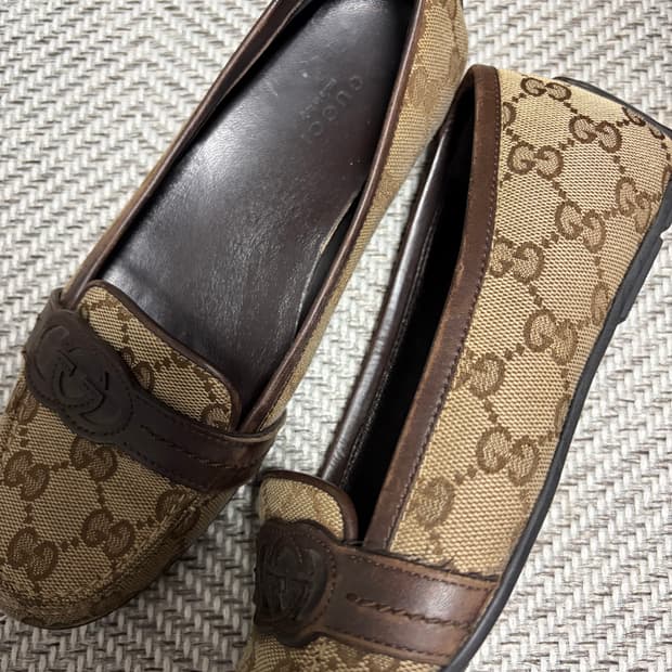 구찌 정품 로퍼 230