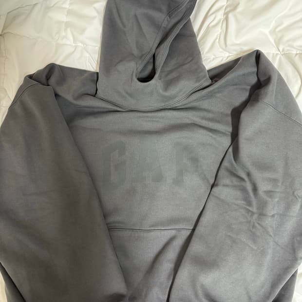 이지 갭 엔지니어드 바이 발렌시아가 도브 후드 다크 그레이 L