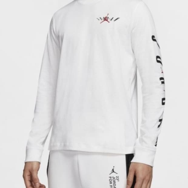 조던 에어 스워브 롱슬리브 크루탑