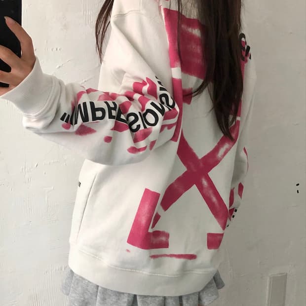 Off White 오프화이트 화이트 핑크 디아그 스텐실 맨투맨