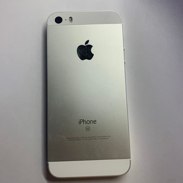 아이폰 se1 64g 그레이