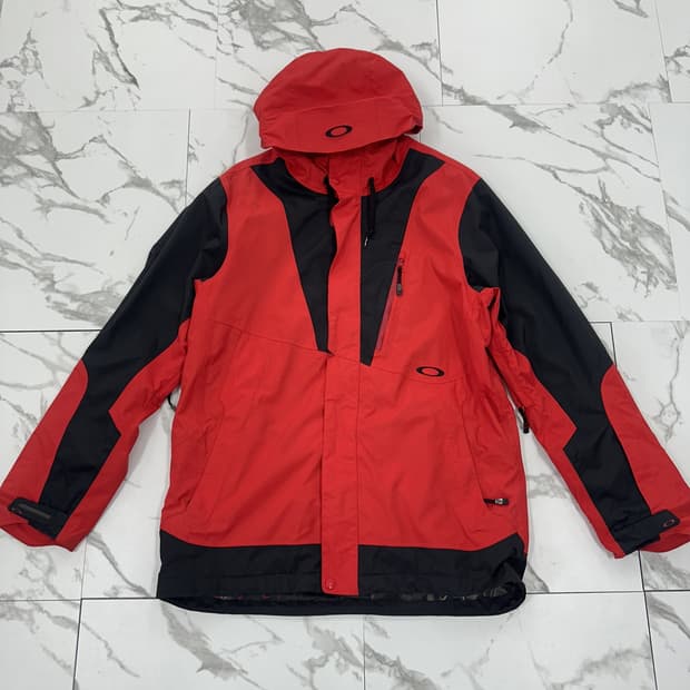 오클리 배색 로고 바람막이