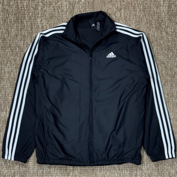 아디다스 3선 바람막이 블랙