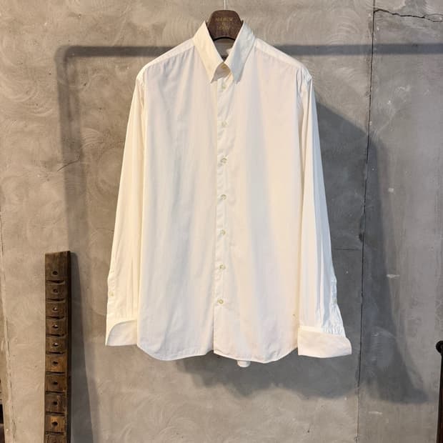 엠포리오 아르마니 버튼다운 셔츠 100