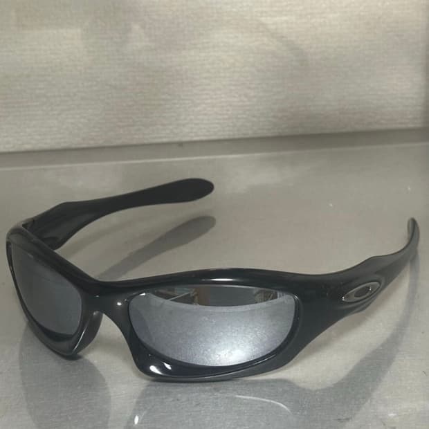 OAKLEY MONSTER DOG 오클리 몬스터 독 