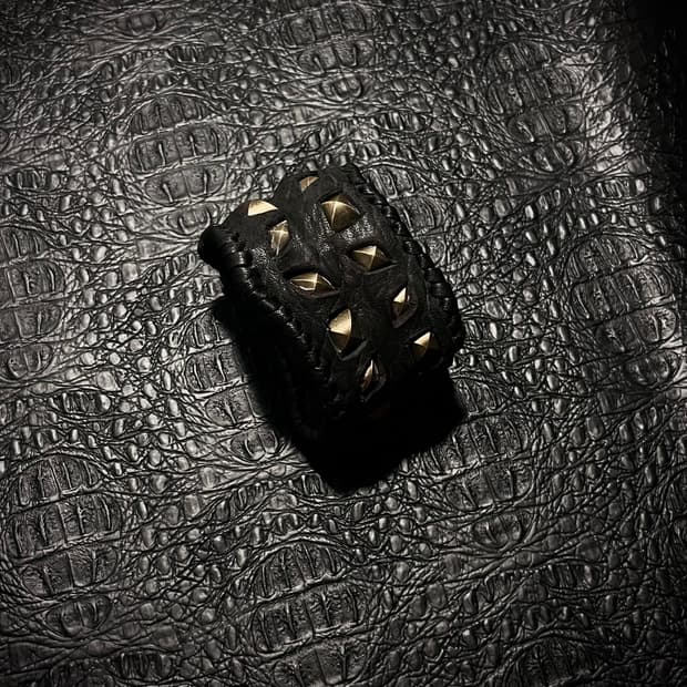 Thick Dragon bracelet 07