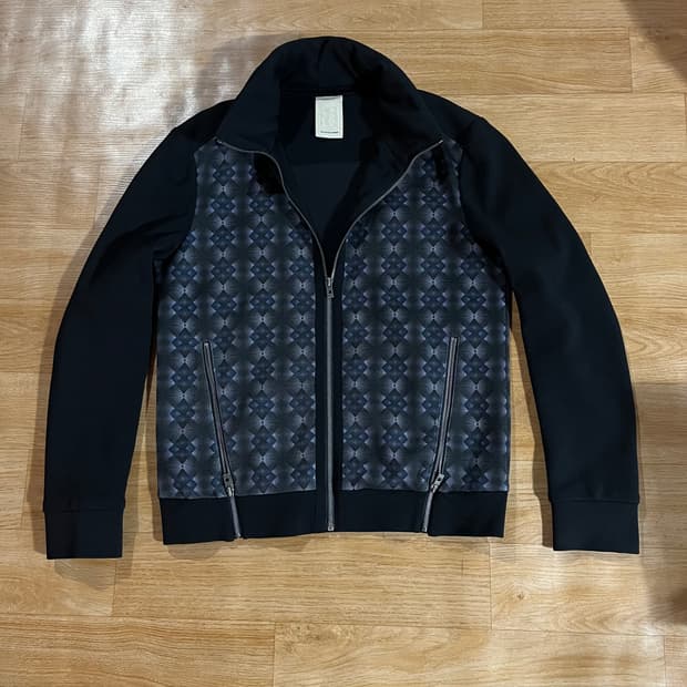 [100] 우영미 페어아일 트랙자켓