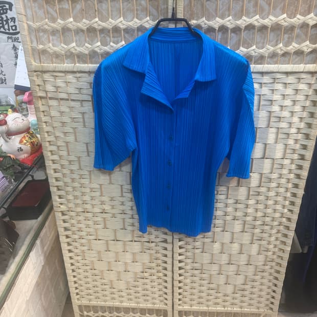 3/66 정품 플리츠플리즈 팝니다