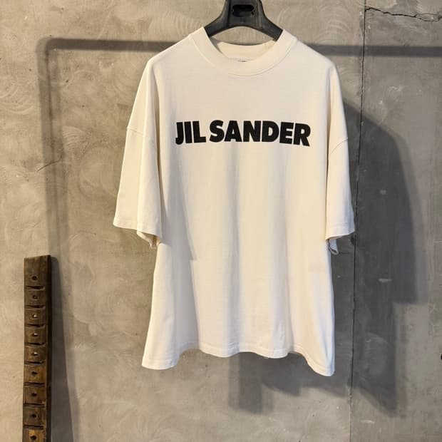 질샌더 티셔츠 100