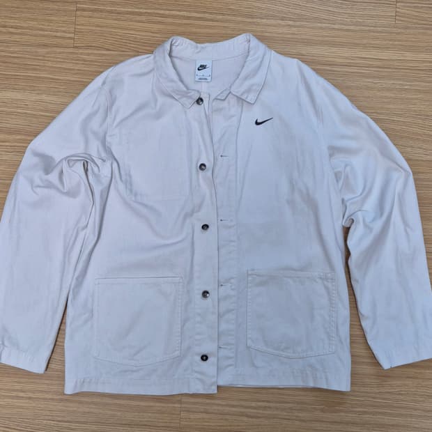 나이키 셔츠형 자켓 M사이즈