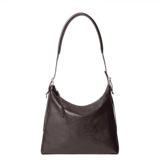 르메르 스몰 벨티드 호보백 레더 다크 초콜릿